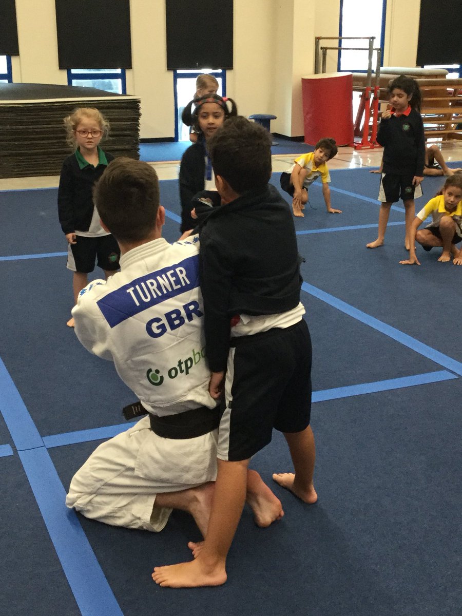 JPS_Year2's tweet photo. 2F learning some judo moves! #JPSyear2 #JPS2F #JPSsport @turner66a https://t.co/DSaTij8QHZ