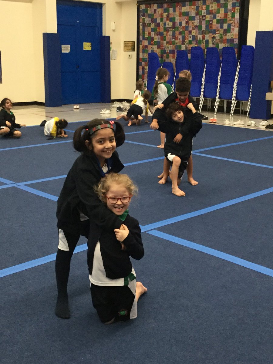 JPS_Year2's tweet photo. 2F learning some judo moves! #JPSyear2 #JPS2F #JPSsport @turner66a https://t.co/DSaTij8QHZ