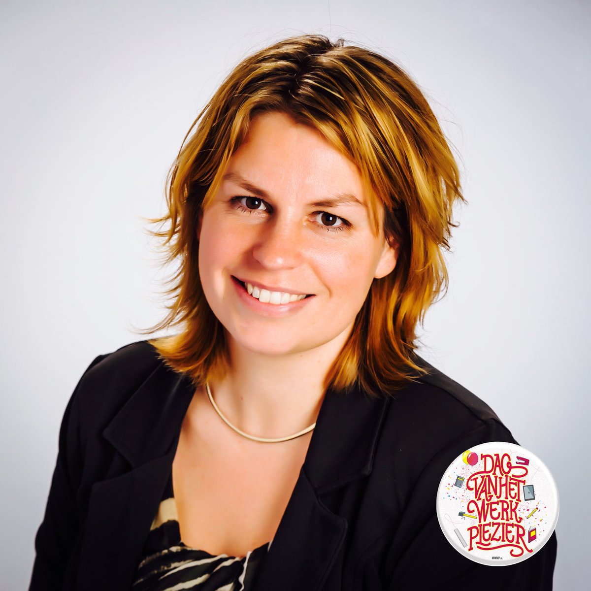 Met trots presenteren we de Werkplezierambassadeurs. Toppers die zich binnen hun organisatie hard maken voor meer werkplezier. Vandaag: Nicole Gerritse, Marketing &amp; Communicatieadviseur bij @rabobankenschede. Ook ambassadeur worden? Neem contact met ons op! #dvhw #werkplezier