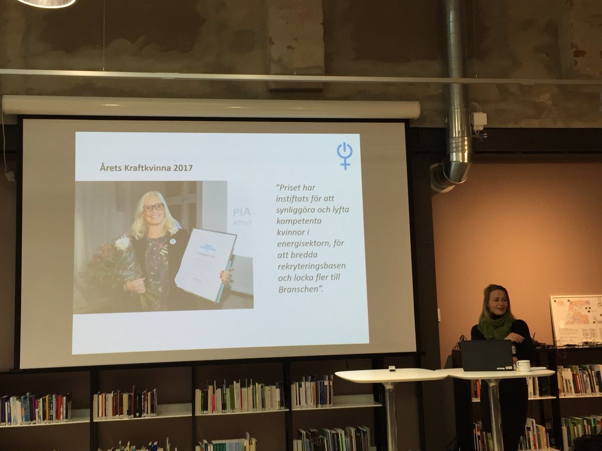 Energi_mynd's tweet photo. @kraftkvinnorna på besök. @palm_lina och @PiaBrantgardeL påminner om varför en hållbar utveckling av energisystemet förutsätter både starka kvinnor och män. https://t.co/r8f8T9jiWw