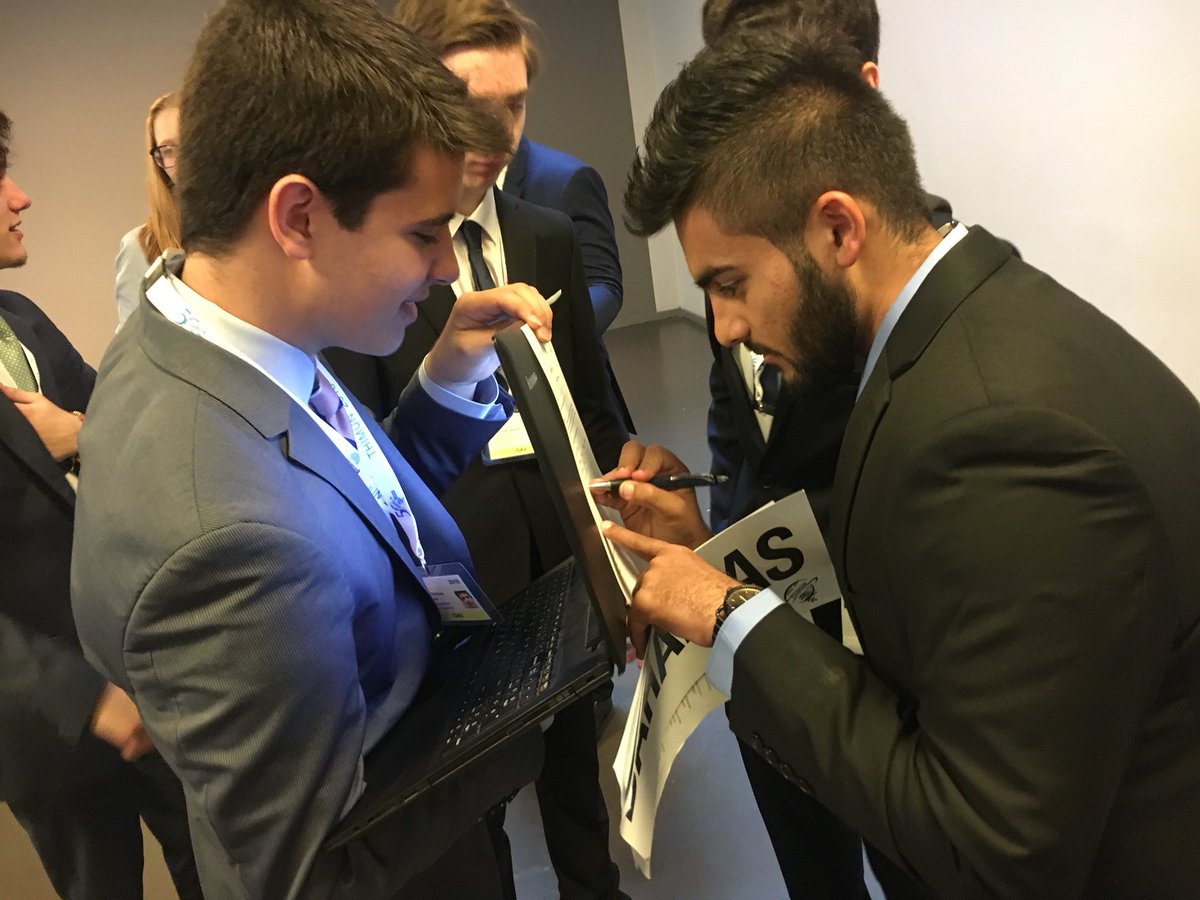 Akram_tz's tweet photo. Ready to get constructive after a productive lobbying session! #ISTmun18 https://t.co/tMVtR9ktB2