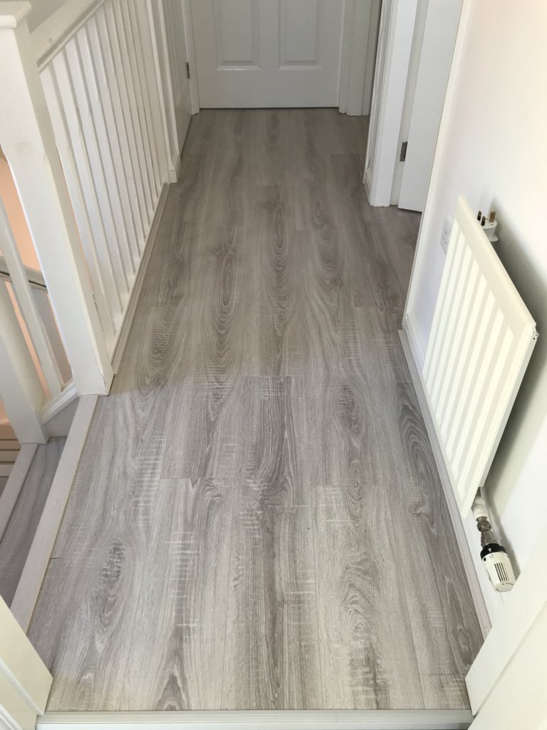 thefloorboutiq's tweet photo. @canadiafloors 11mm Mountain Grey Oak 1087 https://t.co/uTj1ygC81Z