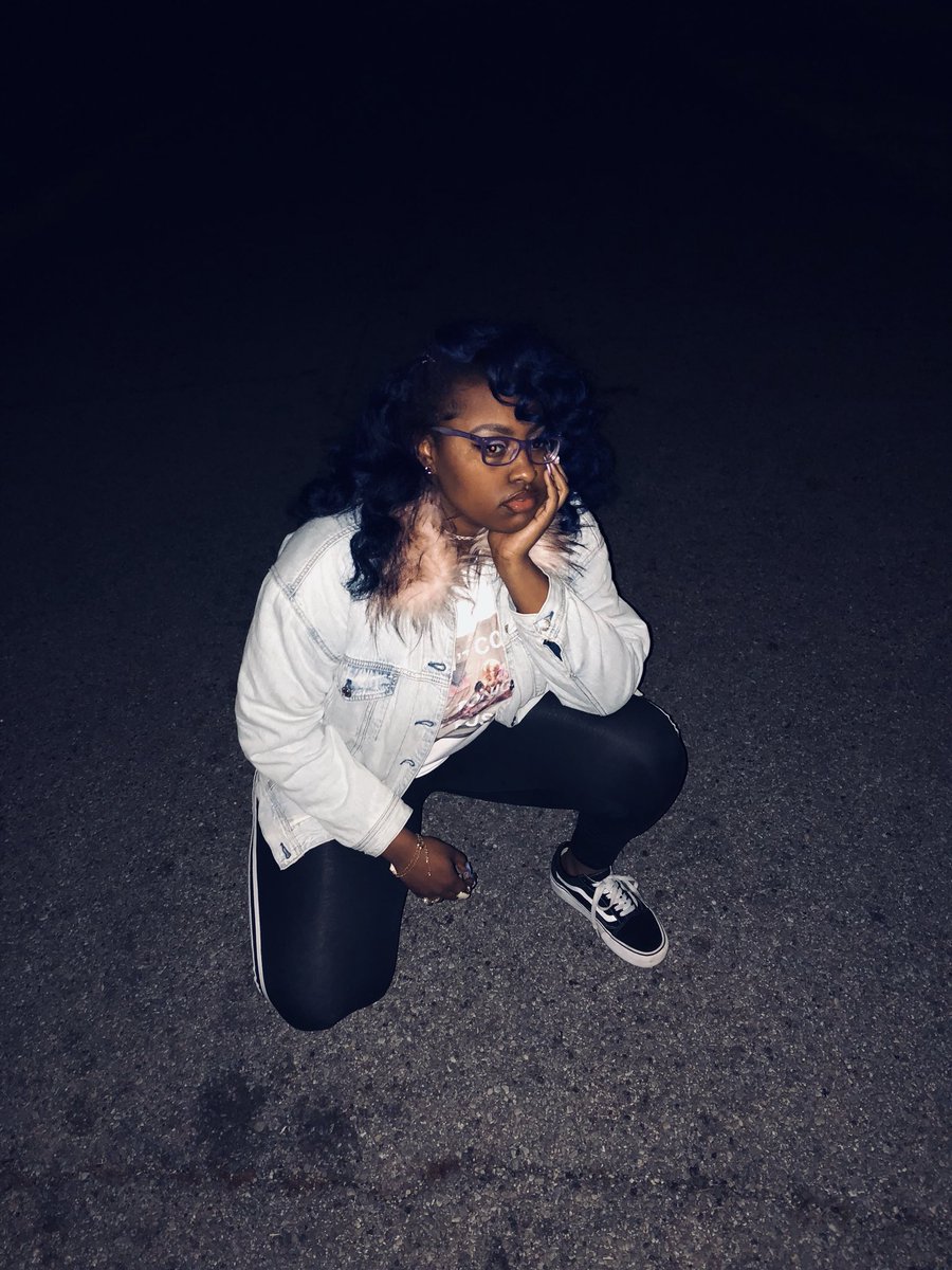 Bbannkss's tweet photo. She a lil’ street but she so suhweet 🍬 https://t.co/Gscf6YXjZk