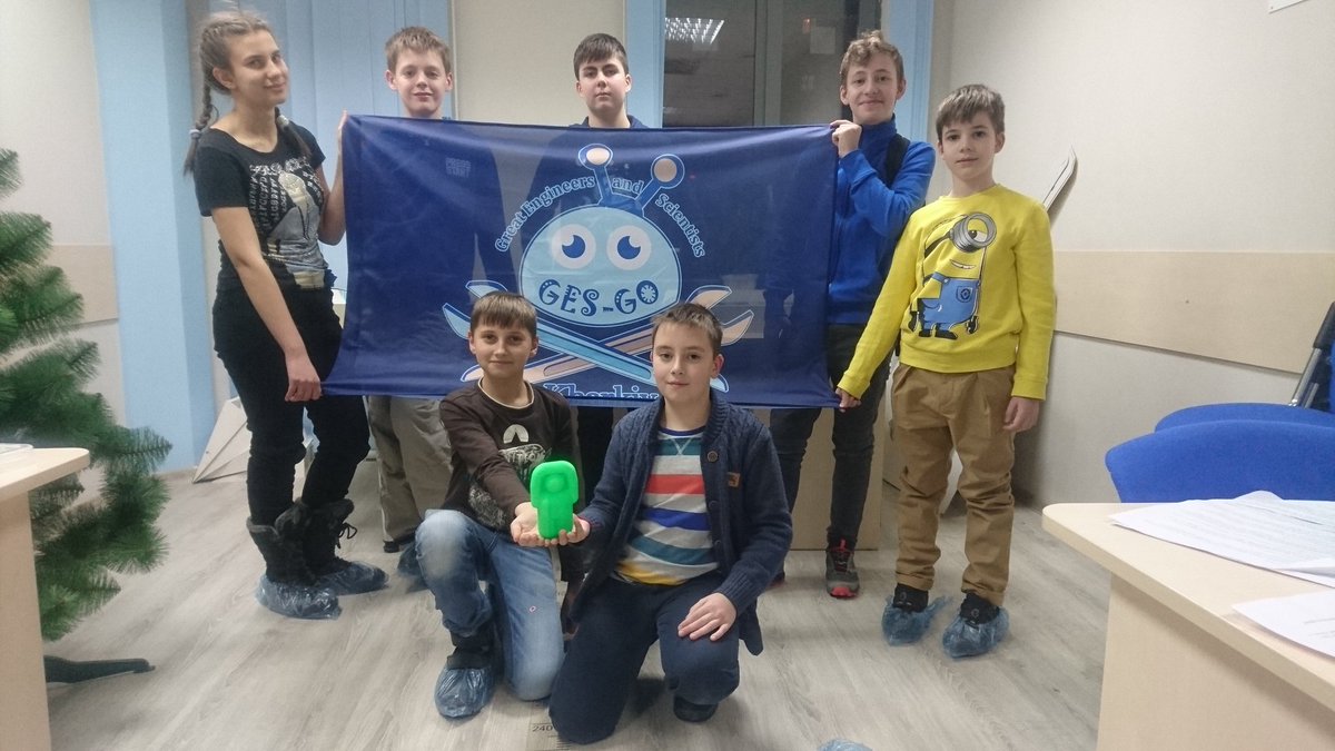 ges_go's tweet image. @ges_go with new talismans 👍✌😉 @FTC_11722 @FIRSTweets @firstlegoleague #FLL #OMGrobots #hydrodynamics