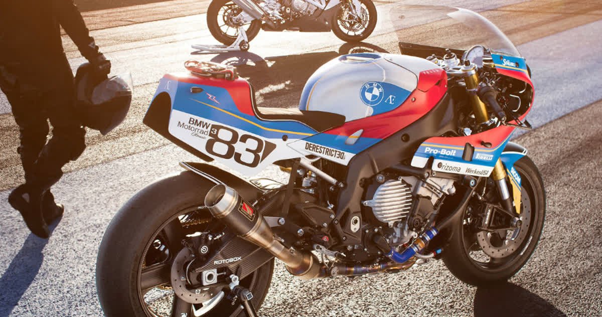 We love this Custom Double R. The team at PRAEM have got this one spot on.  U+1f4f7 - BMW MOTORRAD