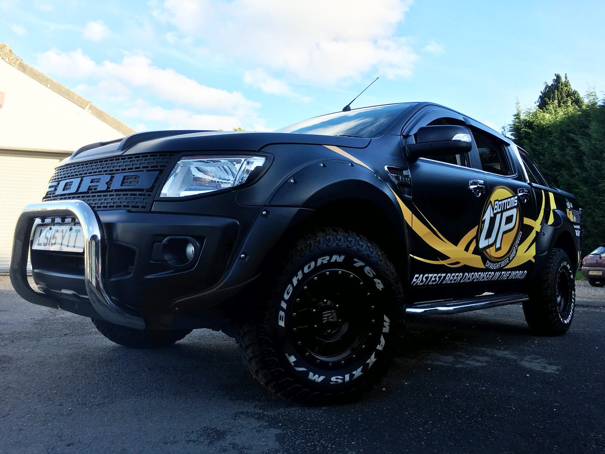 BottomsUpAfrica's tweet photo. @BottomsUpBeerUK looking too cool thanks to @vansignwriting!!! #bottomsupbeer #xtremesigns #marketing #branding #digitaprint #fordranger #ford #fullwrap https://t.co/RP1jOaRM2R