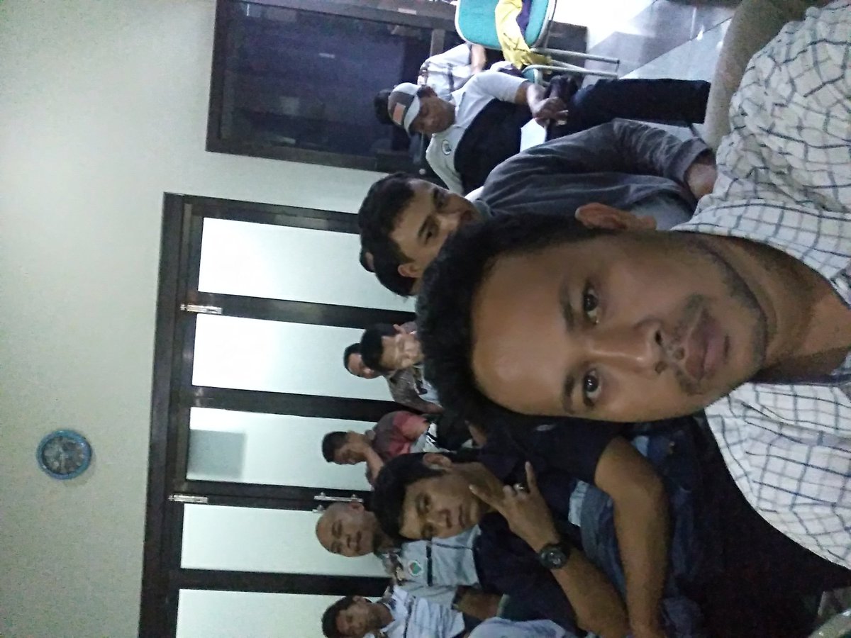 Murkahe11's tweet photo. @EkoSandjojo @taufikmadjid71 @jokowi @MimingSundini @IkaRiyantiBJN @fourzanitongjay @AhmadErani semangat !!!! Kerja3 https://t.co/Zwzibx4PCl
