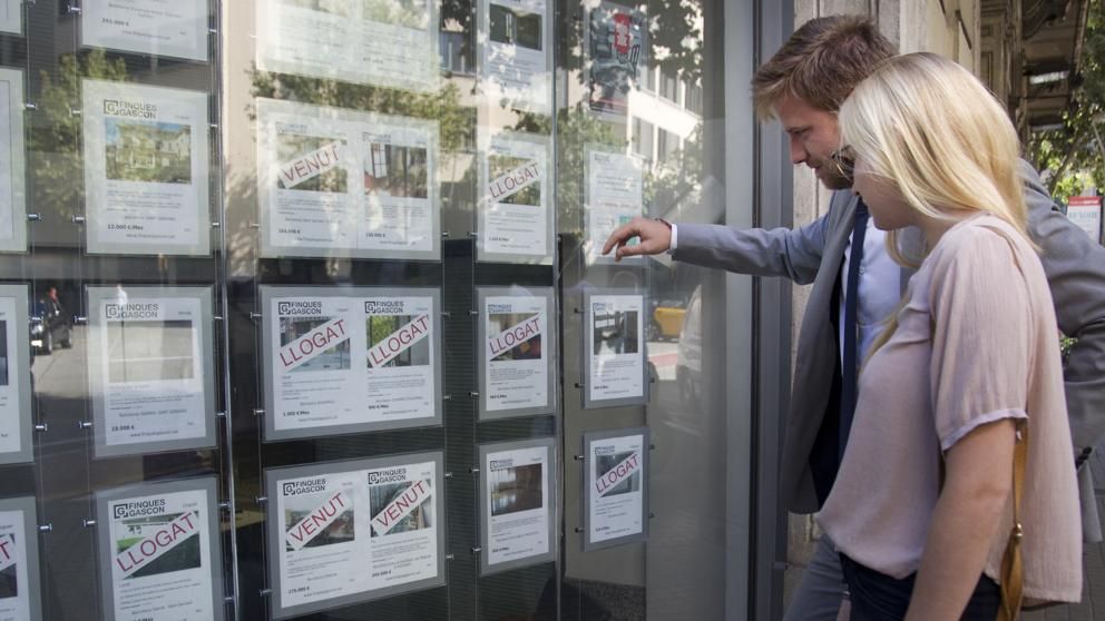 Mafonsasl's tweet photo. “Los precios de la vivienda impiden la emancipación de los jóvenes” https://t.co/etQyB8nzk4 https://t.co/iVNuJFyKxk