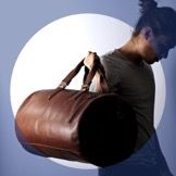 roundstay's tweet photo. Give yourself something amazing. Like this black leather duffle bag. A great piece of luggage and detailed craftmanship.
#travelfit #travelhealthy #businesslife #duffelbag #businesstravel #fit #roundstay #luggage #travelcandy #instatravel #CapraLeather #gadget #gadgets https://t.co/cA4lG1xEzn