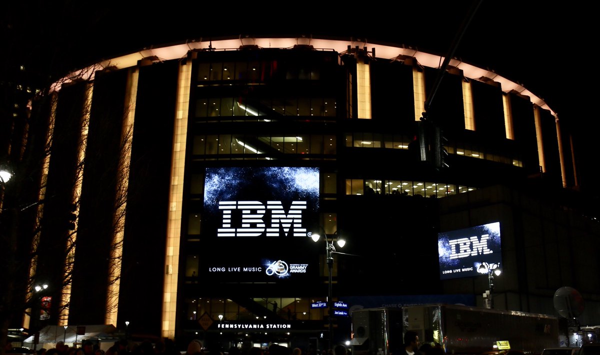 hablamos's tweet photo. An amazing night at the #GRAMMY Awards with our incredible #clients and team - thank you #WatchPartyIBM https://t.co/jE9FYA1X3W
