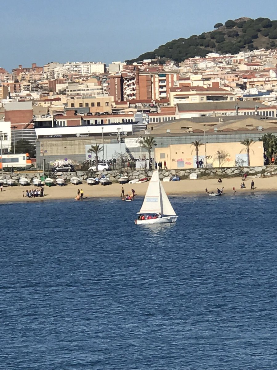 cesartgil's tweet photo. 😎😊 Feliz Semana navegando por la red! Y por el mar!! Aunque sea con la imaginación! @CecyMezaBaides @ignacio_conejo @HelenaVilaclara @MontAlSol @JulioTrujillo_ @saraescuderogar @sbinefa @MenaraNetwork @ensalzacom @dcrespoMKT #marketingdigital #FelizLunes https://t.co/LAnVViH7sb