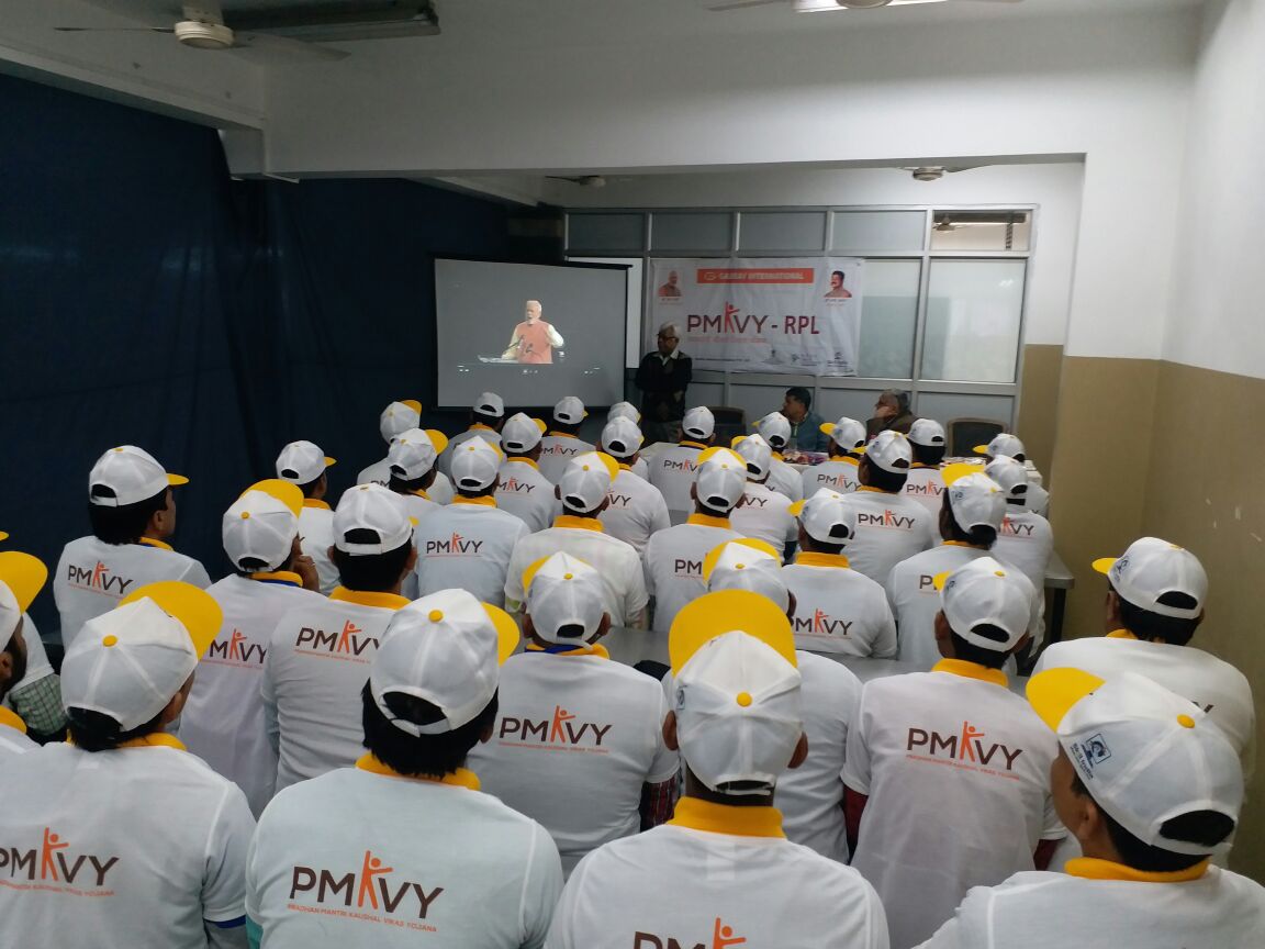 sentioadvisory's tweet photo. Live:RPL for apparel workers launch at Gurgaon
@JayantKrishnaIN @MSDESkillIndia @RajeshAgrawal94@BJP4India @NSDCINDIA @dpradhanbjp @ssc_amh @narendramodi @apparelfootwear https://t.co/dPMFQMV6oA