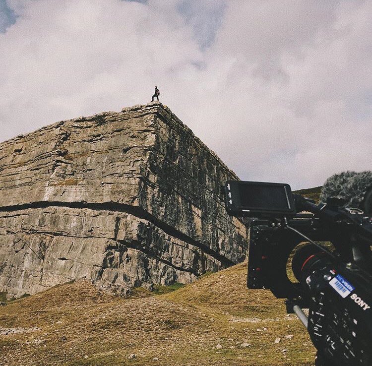 AshDykes's tweet image. Catch me on @ITV tomorrow evening (Tues 30th) from 7:30-10pm.
It’s great to be featured on the show “Britain’s favourite walks: Top 100”.
Presented by @JuliaBradbury &amp;amp; @OreOduba 
#100walks