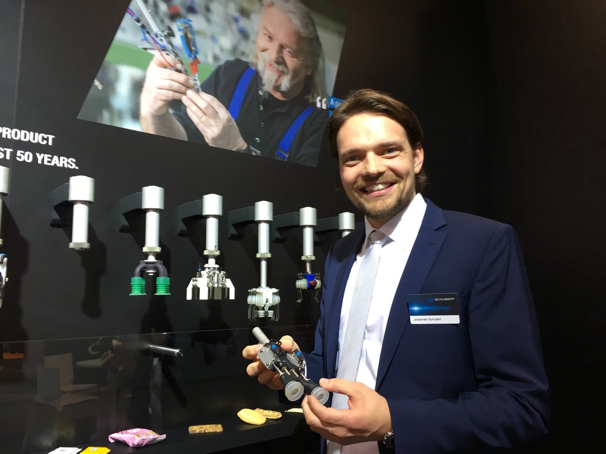 confectionprod's tweet photo. Industry 4.0 production efficiencies form a key part Gerhard Schubert’s display at ISM/ProSweets @GerhardSchubert #Prosweets2018 #ISMcologne #confectionery thanks to Johannes Schubert https://t.co/BfPxQZvmxS