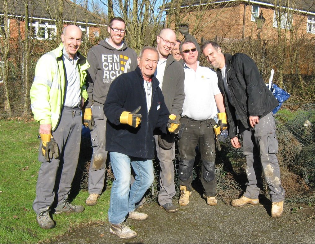 mhshomes's tweet photo. Morning, we're thinking about our #DayforKent programme this morning, which sees every member of staff complete a volunteering day each year. Here's some of our favourite pictures from the past year #ukhousing #Kent #MondayMotivation *SB https://t.co/wRsqFVZ01r
