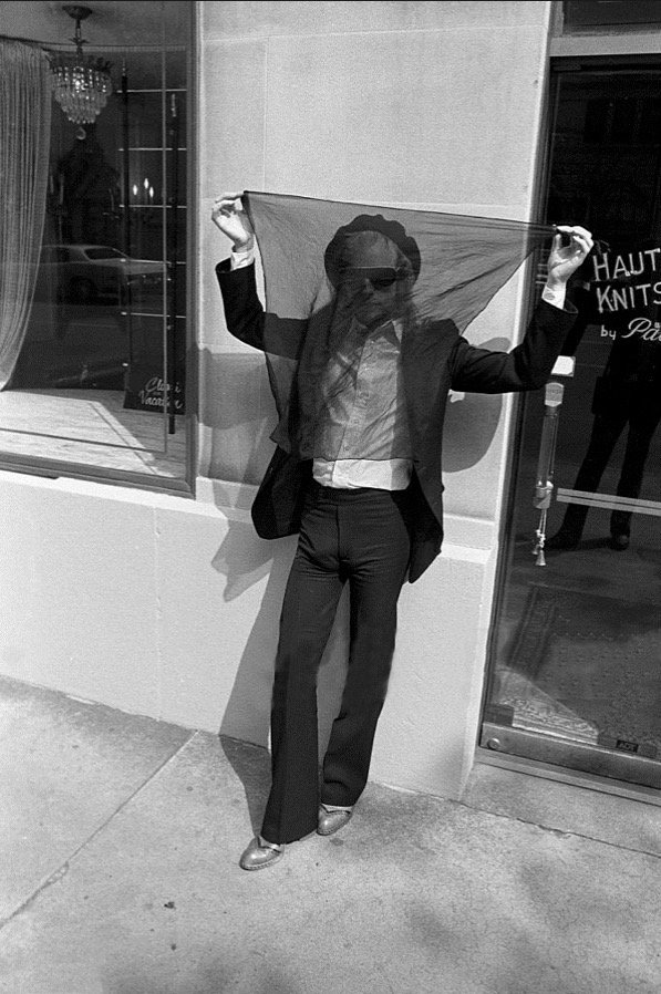 dark_shark's tweet photo. Brian Eno, New York, July 29, 1974 by Waring Abbott #RoxyMusic #glam #TalkingTigerMountain #ByStrategy https://t.co/YQ2NvAEe3m