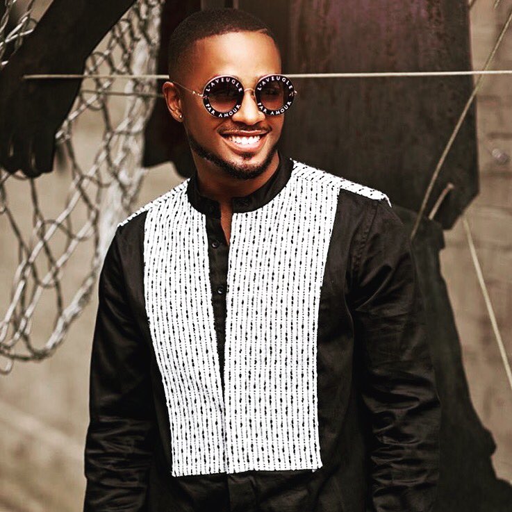 kisua_africa's tweet photo. Can anybody say #MCM 🔥.                 @gemaentaylor showing us how to #Shujaa. #africaninspired #mensfashion #mensstyle #zanzibarcollection #africanshirt https://t.co/U3CcefyFAE