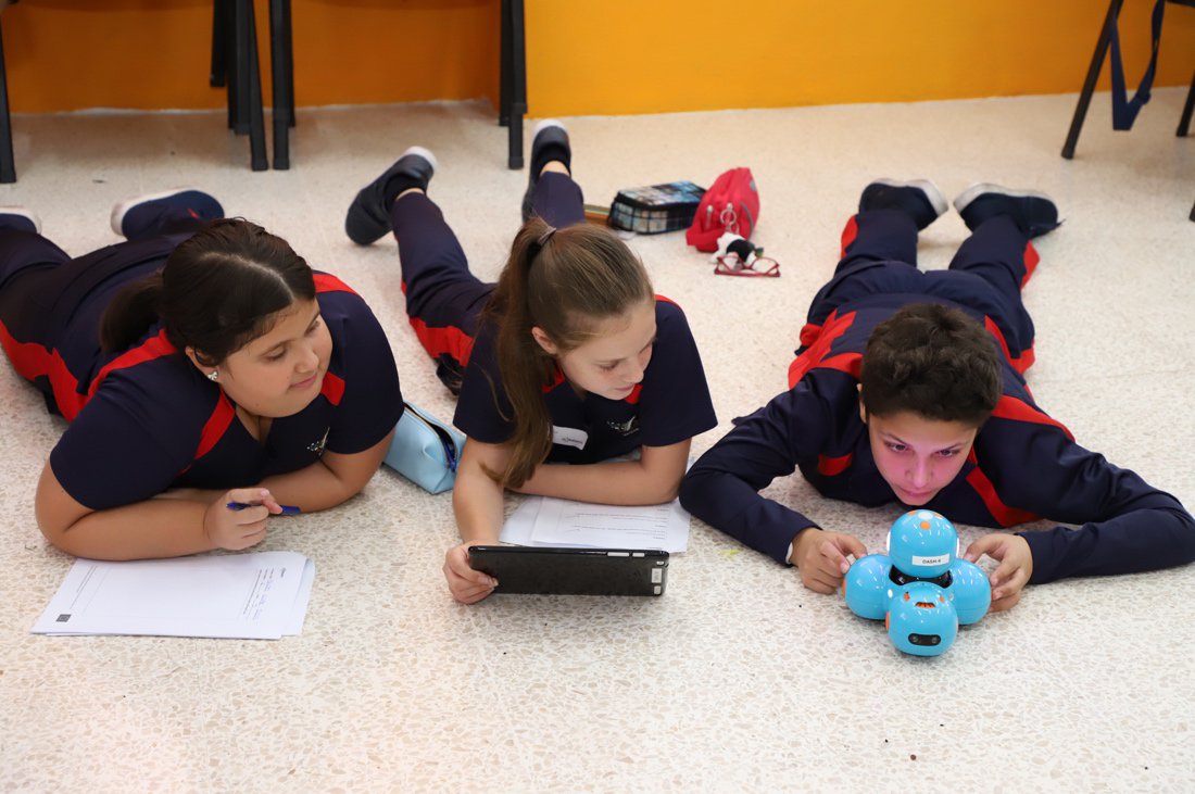 CodeWeekEU's tweet image. Almost all schools in Malta took part in #CodeWeek 2017. Read about their activities on our blog: blog.codeweek.eu #DigitalSkills #EUDigitalEducation #codeEU