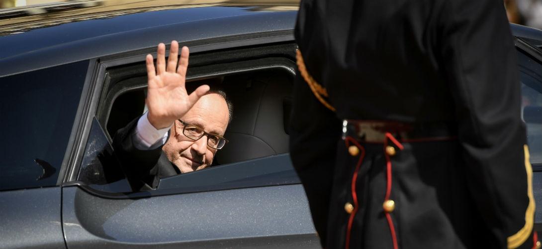 Slatefr's tweet photo. Et si la politique de François Hollande avait finalement relancé l'économie française? https://t.co/B0QQPKwXxU https://t.co/PVGg7v5Msb