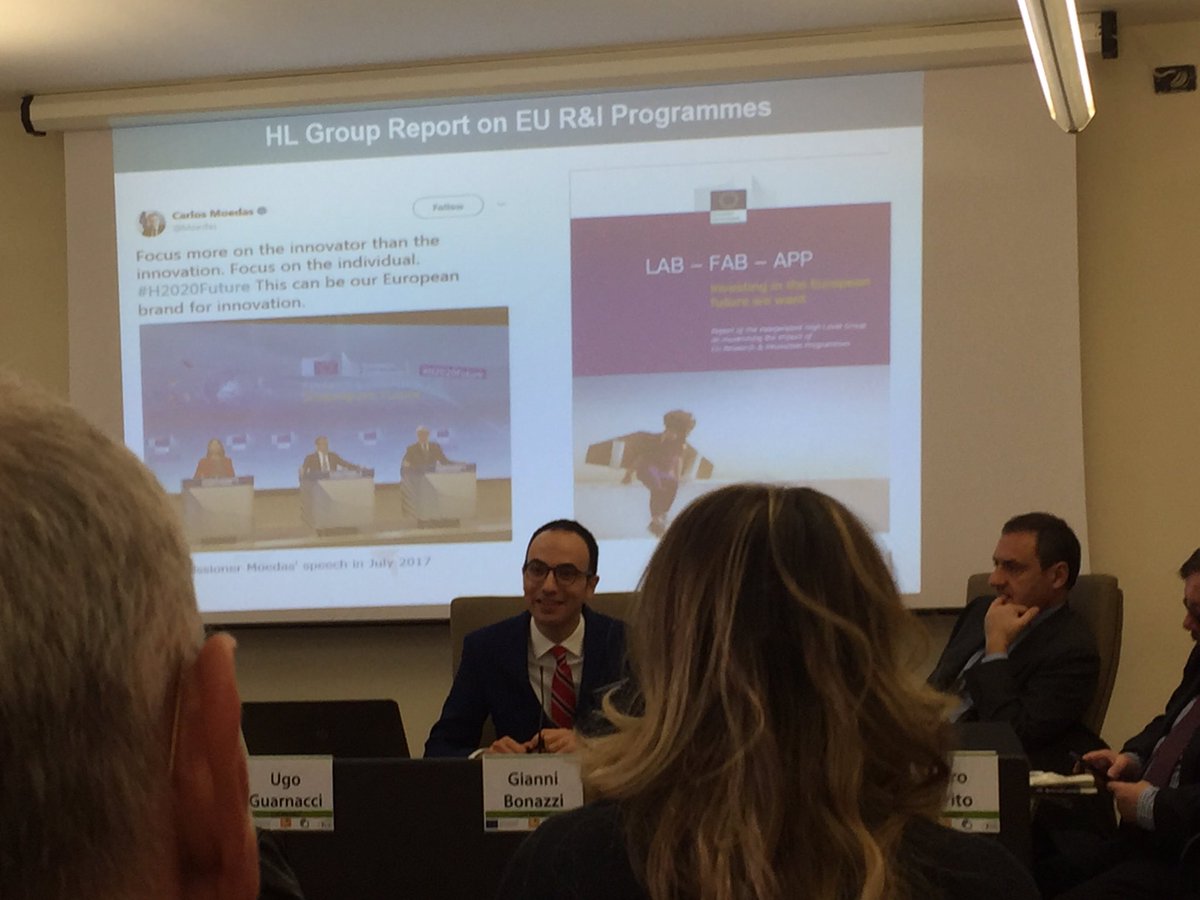 antonia_gr_arch's tweet image. Starting the #Horizon2020 #CLICproject in #Napoli ! #EuropeforCulture