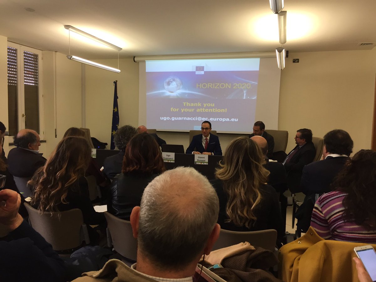 antonia_gr_arch's tweet image. Starting the #Horizon2020 #CLICproject in #Napoli ! #EuropeforCulture