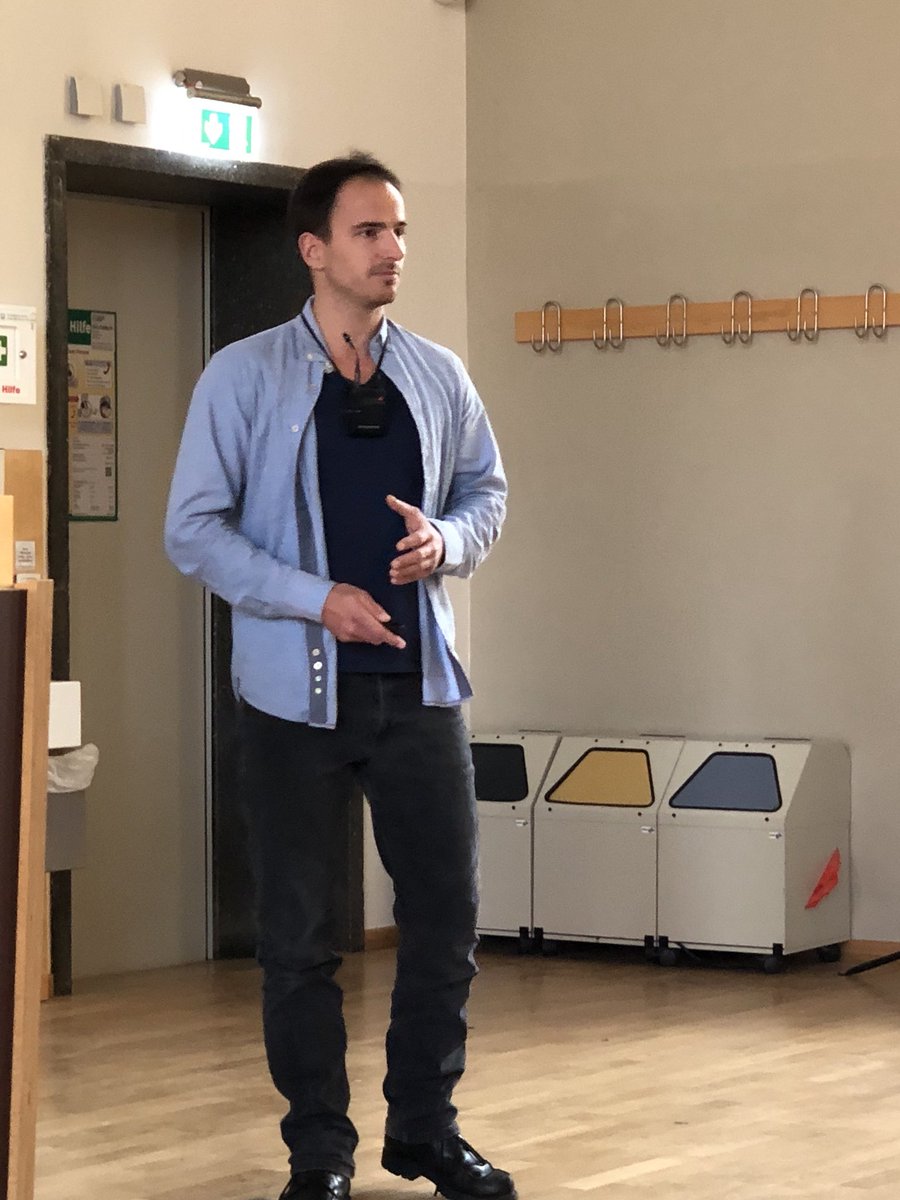 Live from <a href="/tudresden_de/">TU Dresden</a> , Beres speaking about the challenges and rewards from #entrepreneurship #startups #tretbox