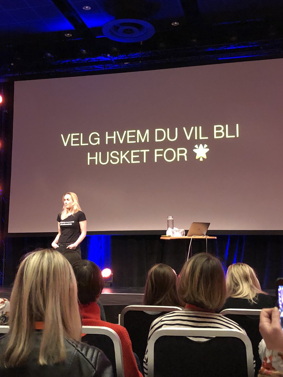 #happymoment å høre på <a href="/helsesista/">Helsesista</a> ! Velg å vær god mot deg selv, og velg å vær god mot hverandre. #somed2018