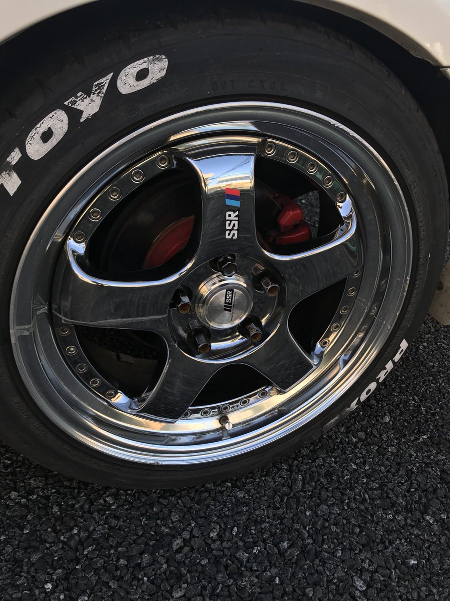 ট ইট র 𝙏𝙖𝙩𝙨𝙪 緩募 ホイール売ります Ssr Professor Sp1 7 5j 43 17inch タイヤを外してからの発送になります センターキャップ付き ヤフオクで2本3万とかで出てるので5 5万希望 スイスポにジャストサイズらしい Https T Co O0nbbjq5g0