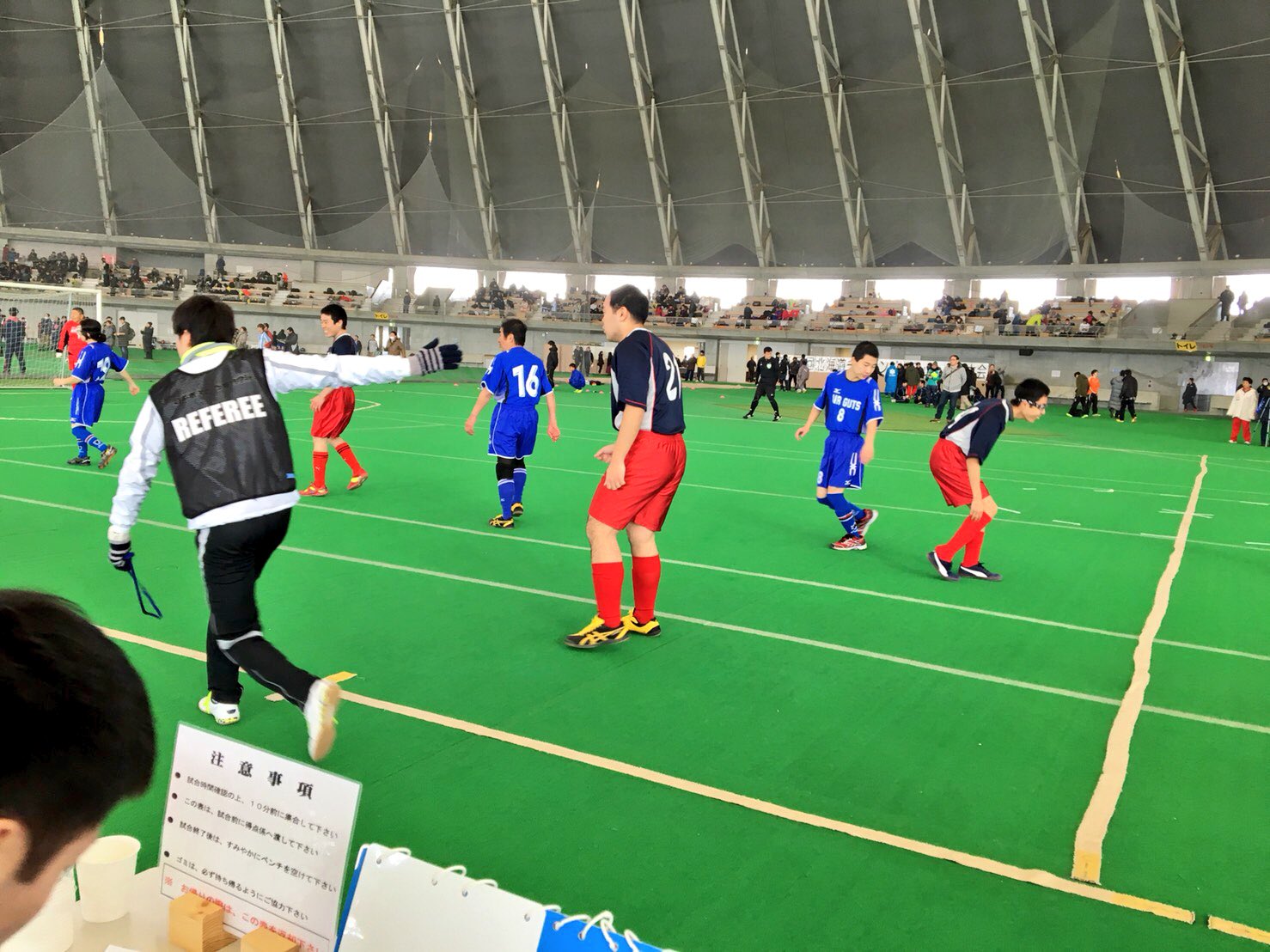 プロスポーツチーム提携校 北海道スポーツ専門学校 公式 週末につどーむで行われた チャレンジドフットサル大会 道スポサッカー部は ボランティアとして運営や審判を行いました 吉田学園 北海道 スポーツ 道スポ サッカー Soccer