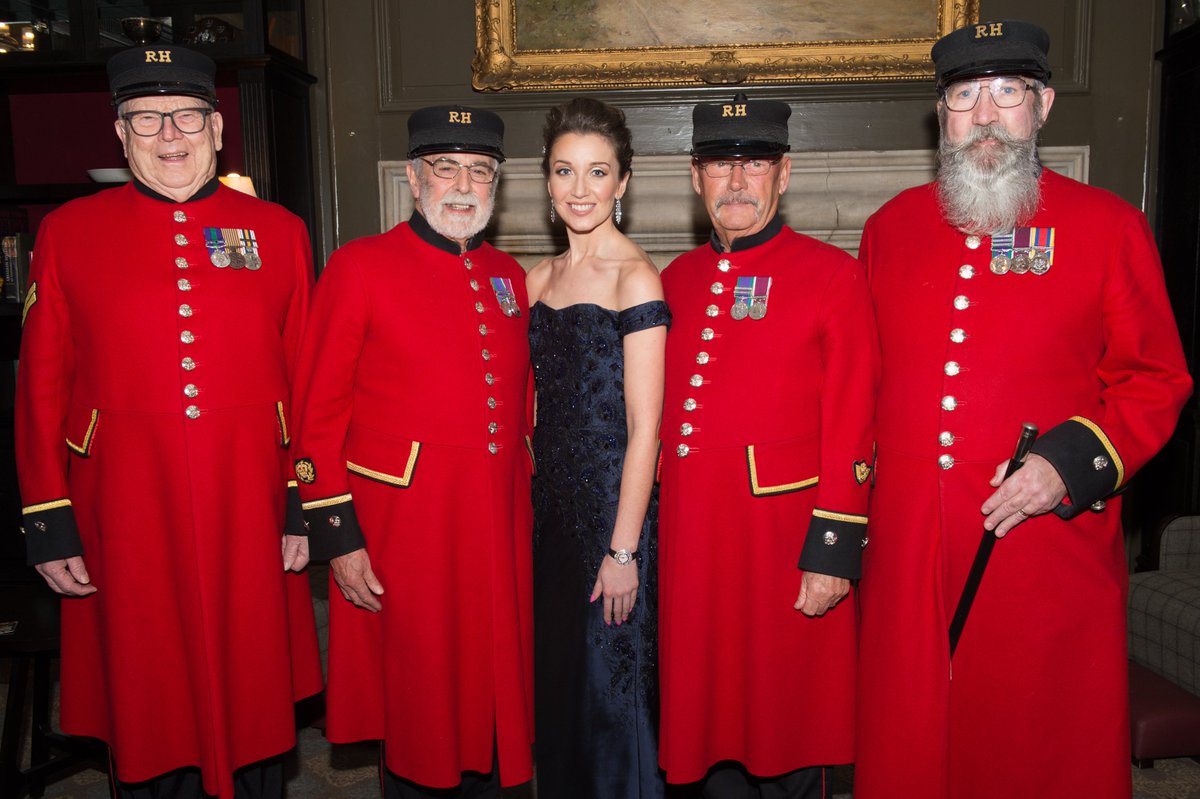 Fulham resident - and rising star of the classical music world - <a href="/CarlyPaoli/">Carly Paoli</a> gave a special private preview of her upcoming Cadogan Hall concert for the Chelsea Pensioners <a href="/RHChelsea/">Royal Hospital Chelsea</a>. Catch her live at Cadogan on the 15th!