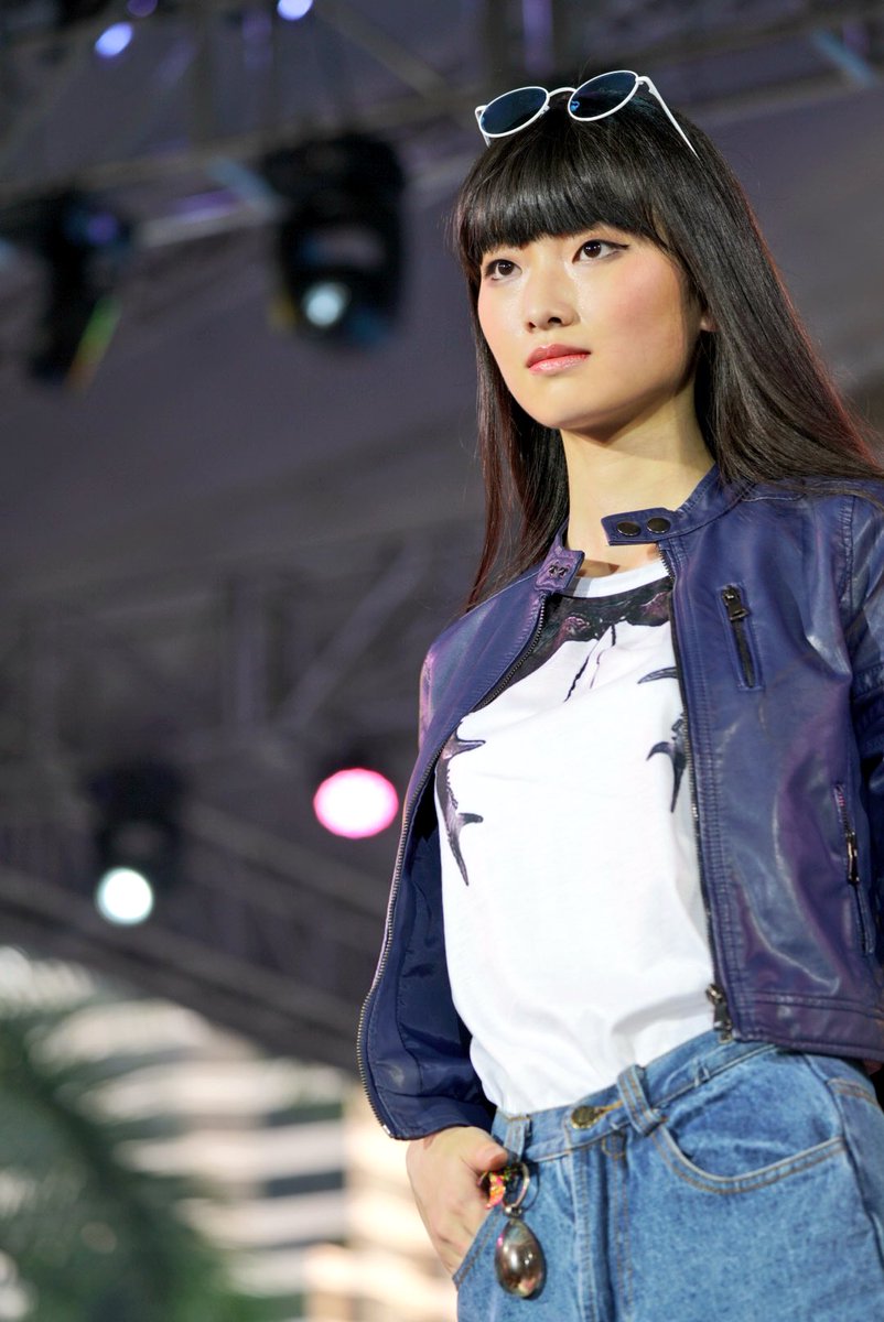 Klose773's tweet photo. 2018.1.27 ジャパンエキスポ2018
Central World Plaza(Bangkok)
Black Beetle ファッションショー
#月山京香
#TOPMODELCOLLECTION
#JAPANEXPOTHAILAND2018 https://t.co/Elx8j0q57T