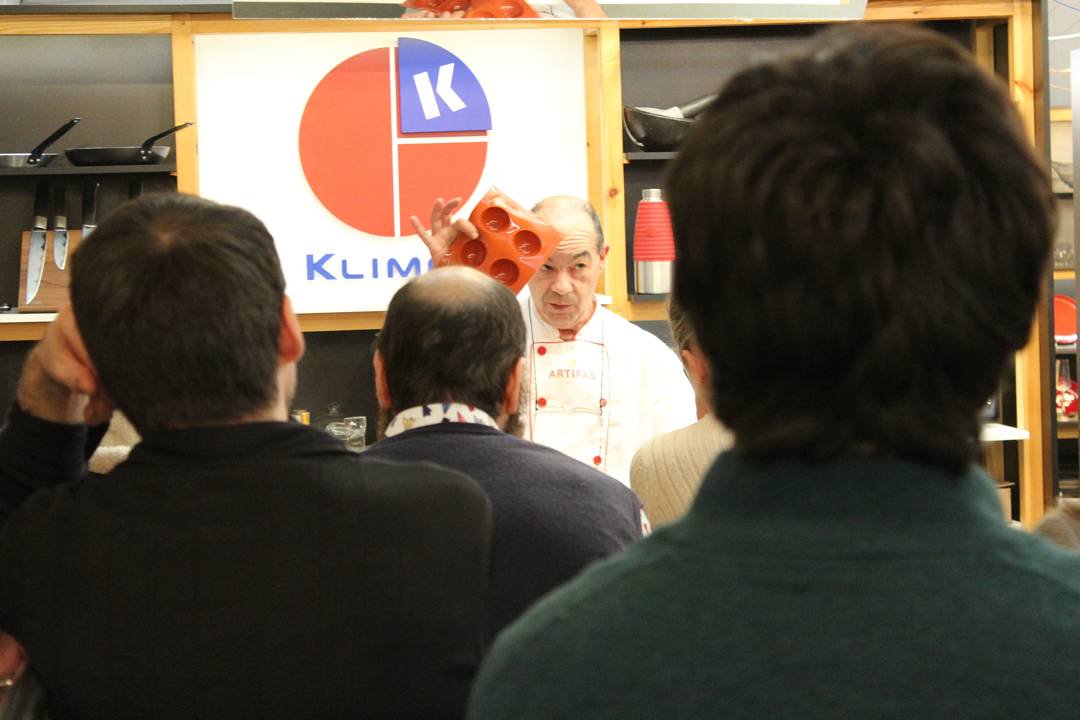 klimer.es tweet media