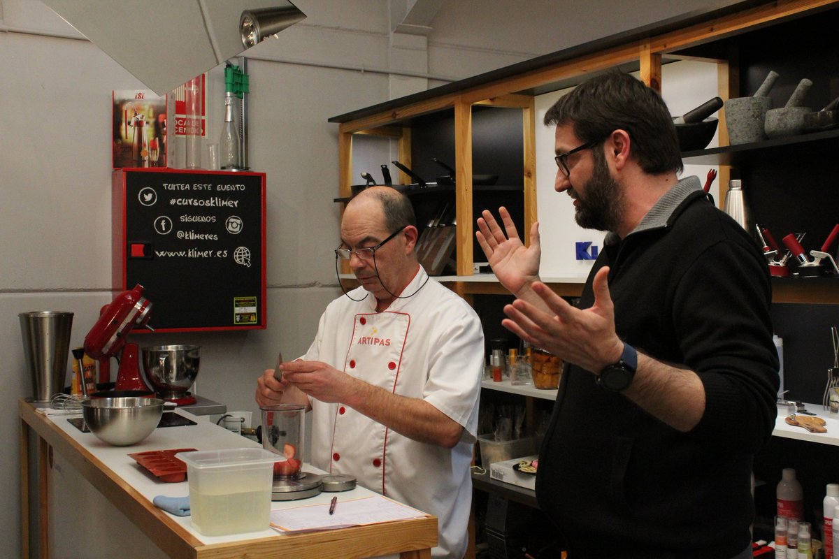 klimer.es tweet media