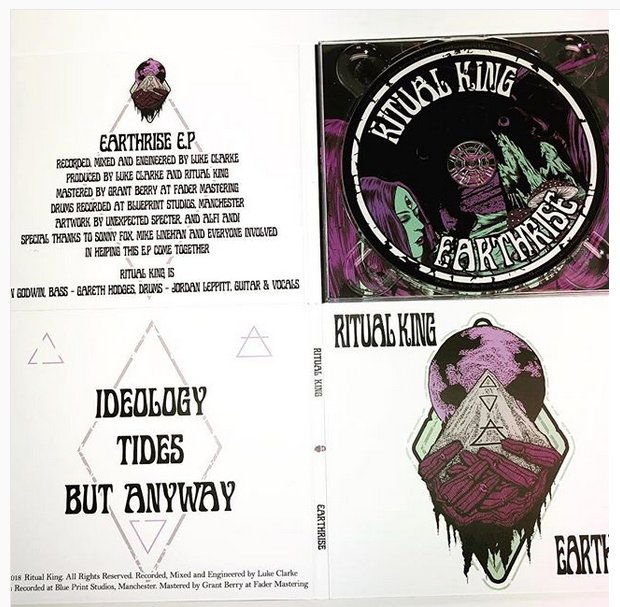 Direct_CDs's tweet photo. A bold and interesting digipak we have recently produced #directcds #digipak #cd #cdduplication #printing https://t.co/fpU6bQeneK
