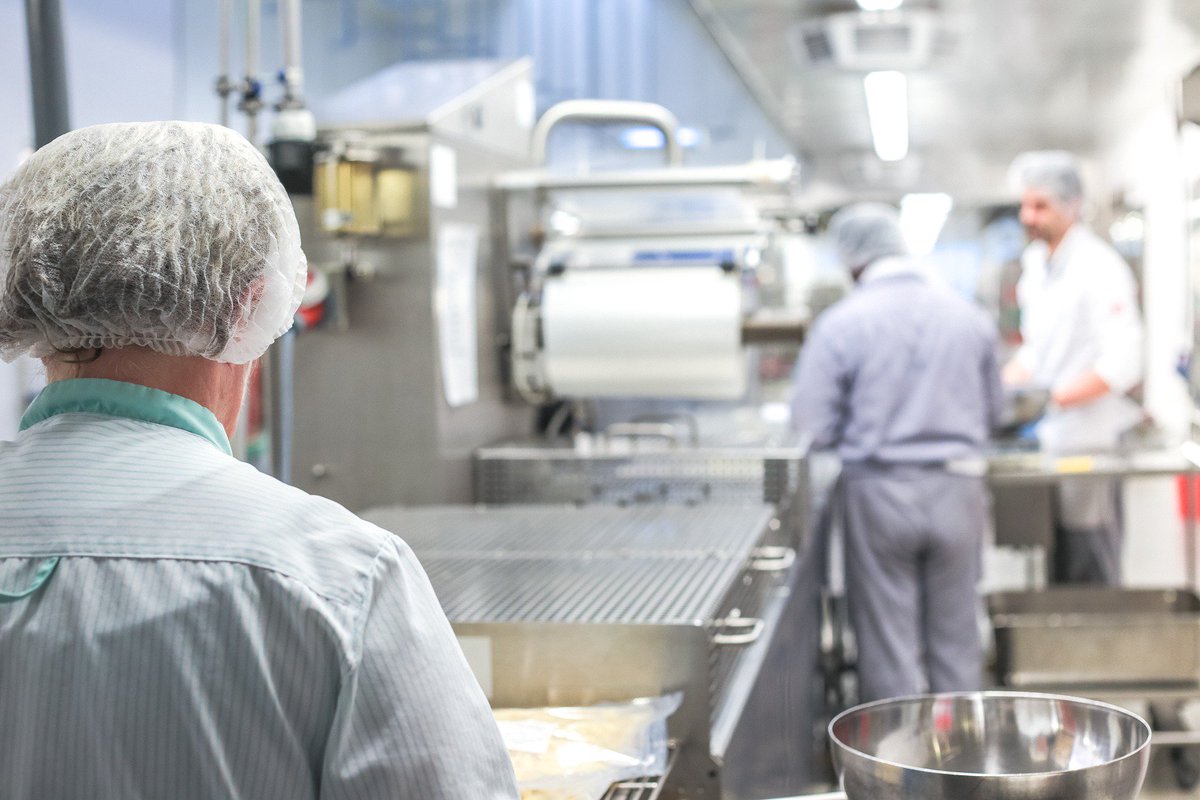 OnePay's tweet photo. Have you seen the results of the Association of Labour Providers's (ALP) recent survey regarding the supply of workers into food and beverage manufacturing? https://t.co/vzisPzA6Ql #ALP #workers #labourworkers https://t.co/N7gr7lPeie
