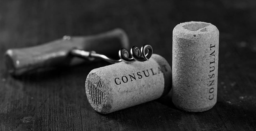 weareidentty's tweet photo. En Identty nos  hemos ido de vinos, esperamos que os guste uno de nuestros últimos trabajos ¡Seguimos! 🍷 https://t.co/XcIicXJVJH
#keepworking #passion https://t.co/BuY1MMuKpt