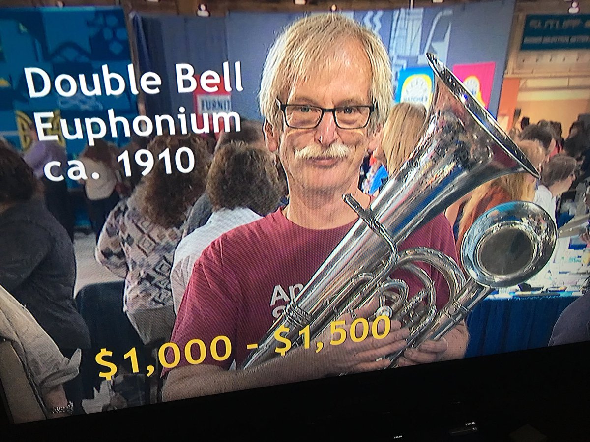 AntiquesSidesho's tweet photo. Hey guess what, your dad smirked up to the #AntiquesRoadshow last week #getitdad #euphonium https://t.co/ya67Uoqqkf
