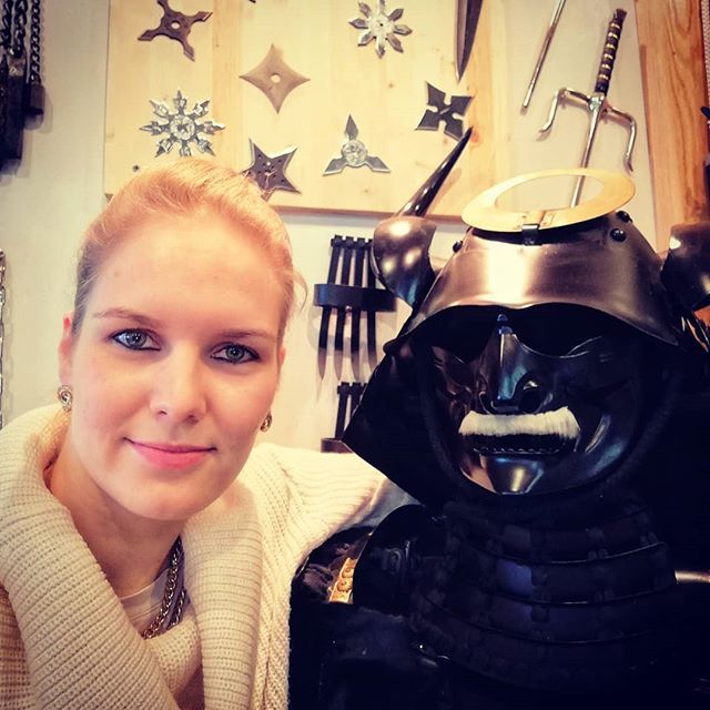 SandraElster's tweet photo. Who do you think is more dangerous - and why? 😜😹😁 https://t.co/wrVHWYLBJK https://t.co/4bB3xHPznC