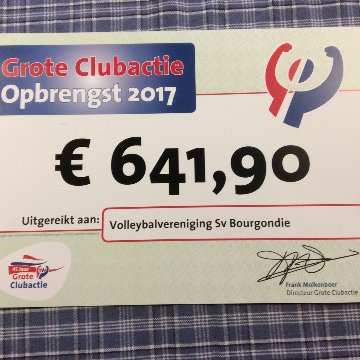 SVBourgondie's tweet photo. Super wat de leden hebben bereikt met de verkoop van loten van de Grote clubactie👍 bedankt namens de vereniging. #GroteClubactie # Bourgondië #WijkBijDuurstede  #loten https://t.co/mFJ4HvSjDr