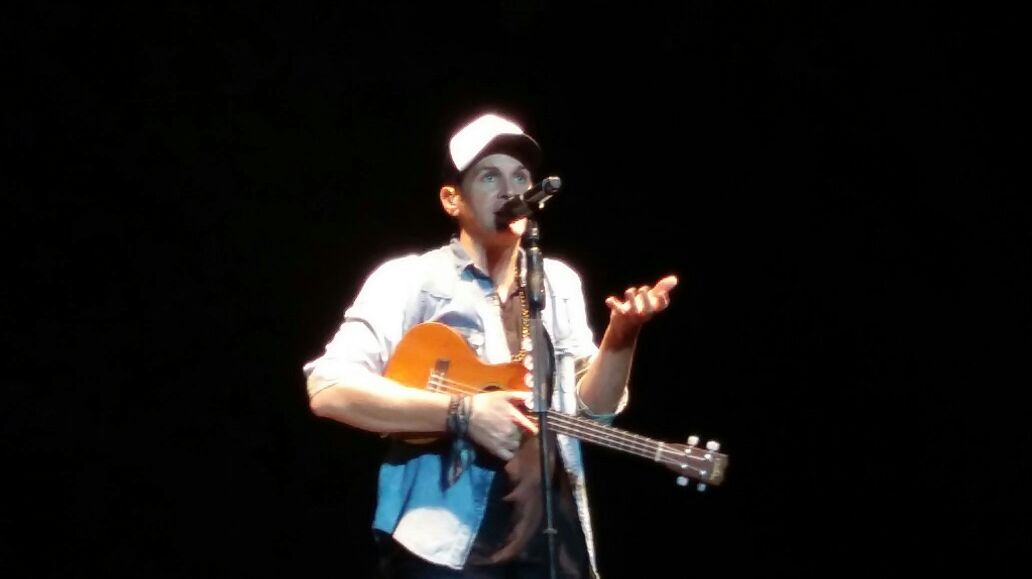 cuerva_andu's tweet photo. Hola @Los40ar quiero que pasen #Aguaribay de @AxelOficial la rompeeee!! @AxelFansBA https://t.co/YJWAQXfPhG