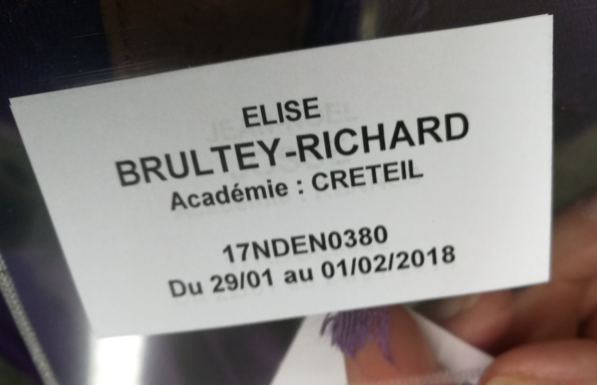 EliseBRULTEY's tweet photo. Présentiel 2 ESENESR #formationPerdir #ChasseneuilduPoitou https://t.co/yNhwqYBSCv