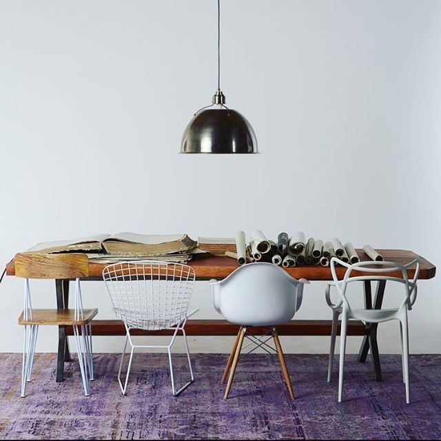 greenandmustard's tweet image. What a lovely mix of iconic chairs. I’d have them all! #chairs #diningchairs #designerchairs #vintagechairs #interiordesign #interiors #interiorstyle #interiorstyling #interiorinspo #homedecor #homestyle #homedesign #homestyling #interiorsblogger #interi… ift.tt/2nlvJOw