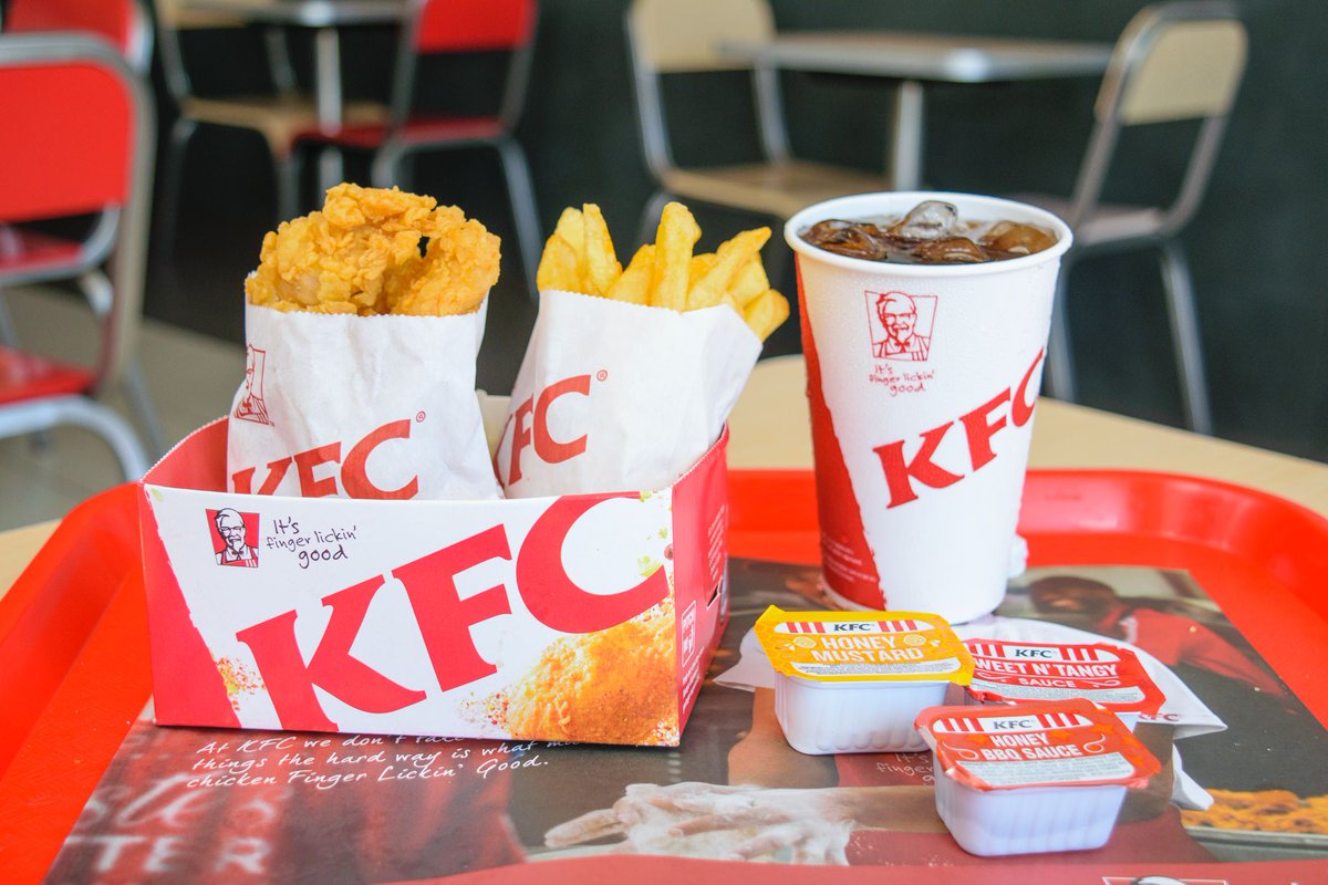 kfcjamaica's tweet photo. Delivering value fresh everyday! Have a #PopcornChickenBox today! #FingerLickinGood https://t.co/3PXg3jf8F0