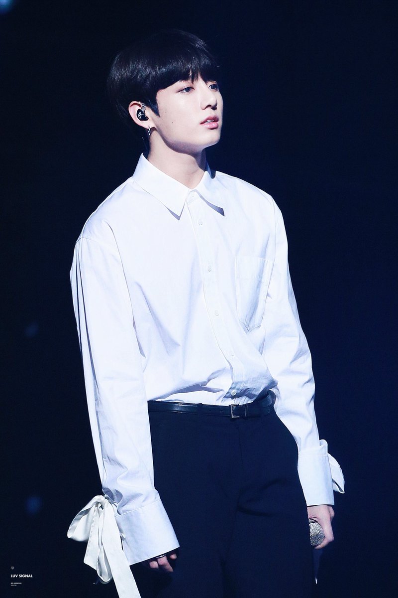 kookpiics's tweet photo. https://t.co/KriYQBzzyO