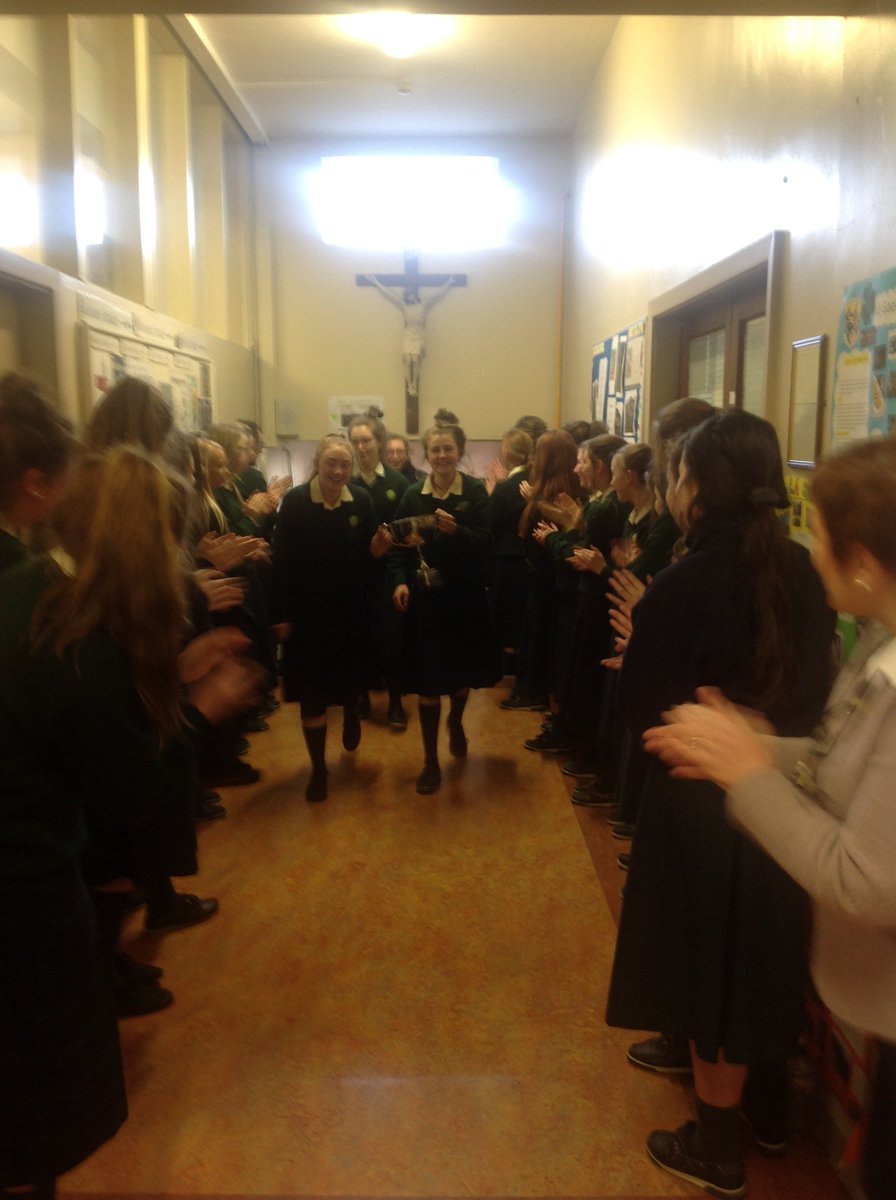 mercynewross's tweet photo. Our Junior Camogie team received a well-deserved ovation today following their exploits on Saturday in becoming Leinster A champions @LCollsCamogie @wexfordcamogie  Work for the All Ireland semi begins now (with a little thing of Mock exams in between!) https://t.co/WCQdsZWEUE