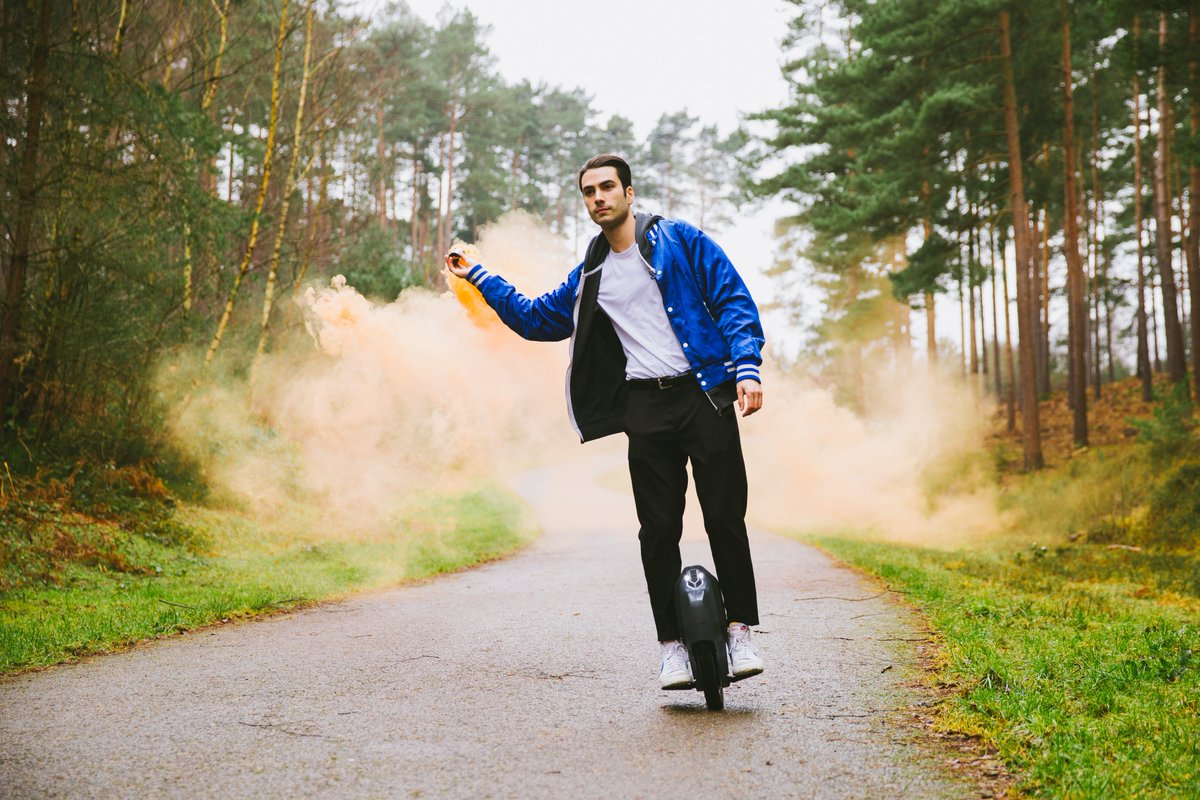 theuniwheel's tweet photo. Gliding through the week! 💨🌿 #Uniwheel #OwnYourJourney https://t.co/yUEnU8RmlS https://t.co/HP0ro59dSw