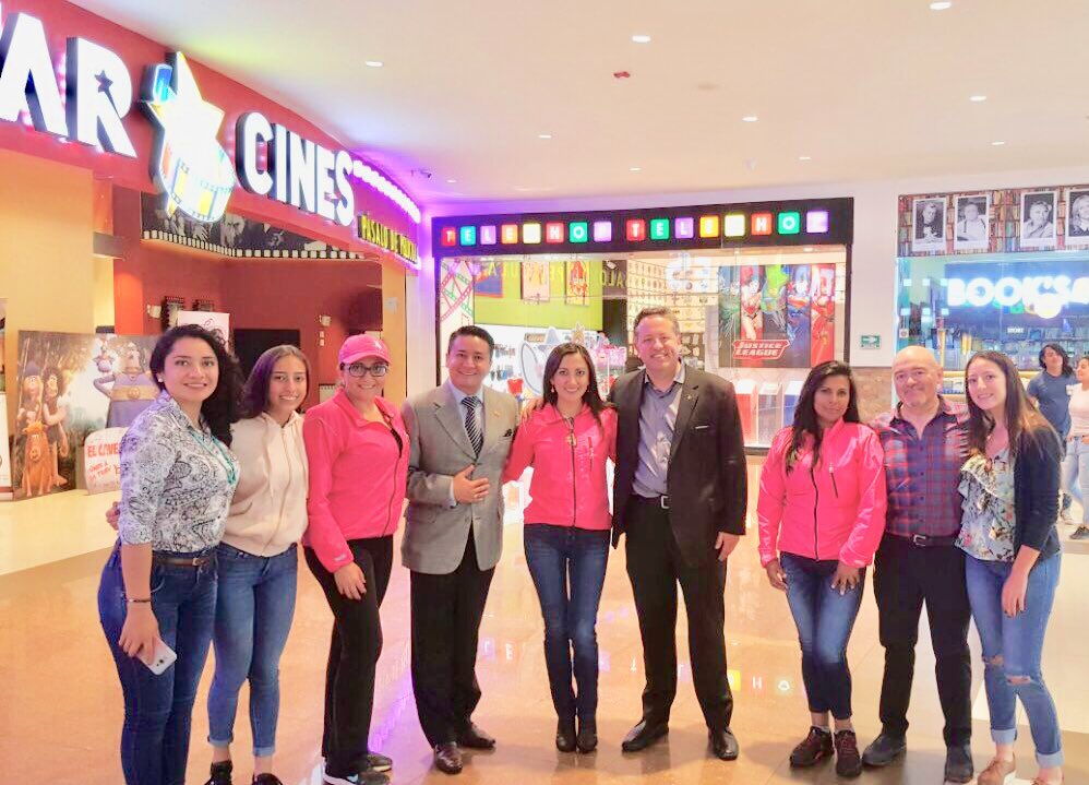 CarlosPerezPaz's tweet photo. ¡#SiEsPosible alcanzar la Victoria! En #Ibarra gran recibimiento de su gente. Muy pronto #Exito2018 🇪🇨 Más Info: https://t.co/MQJHuDomZ7 https://t.co/4Mio5LEB61