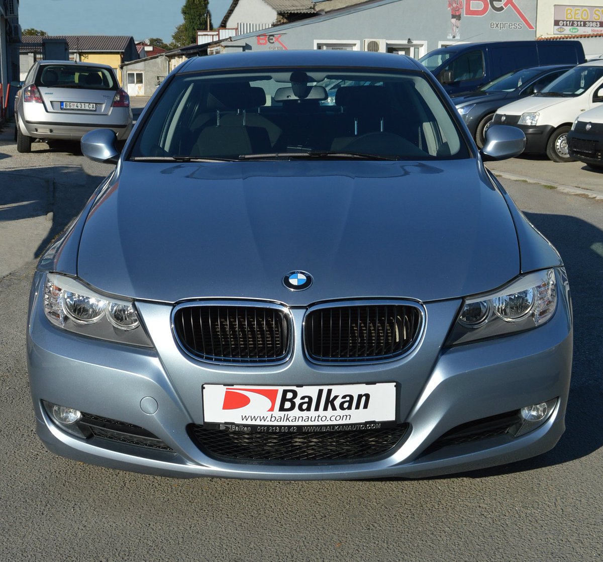 balkan_auto's tweet photo. BMW 318d

 2010god

 9.690eur

 Detaljnije: https://t.co/XcvXyTE2Np
 Ostala ponuda: https://t.co/Qusk3aYYid

 ☎️ 066 277 000 ☎️ 
 Novi Beograd, Staro Sajmište https://t.co/nr1MDn6K1P