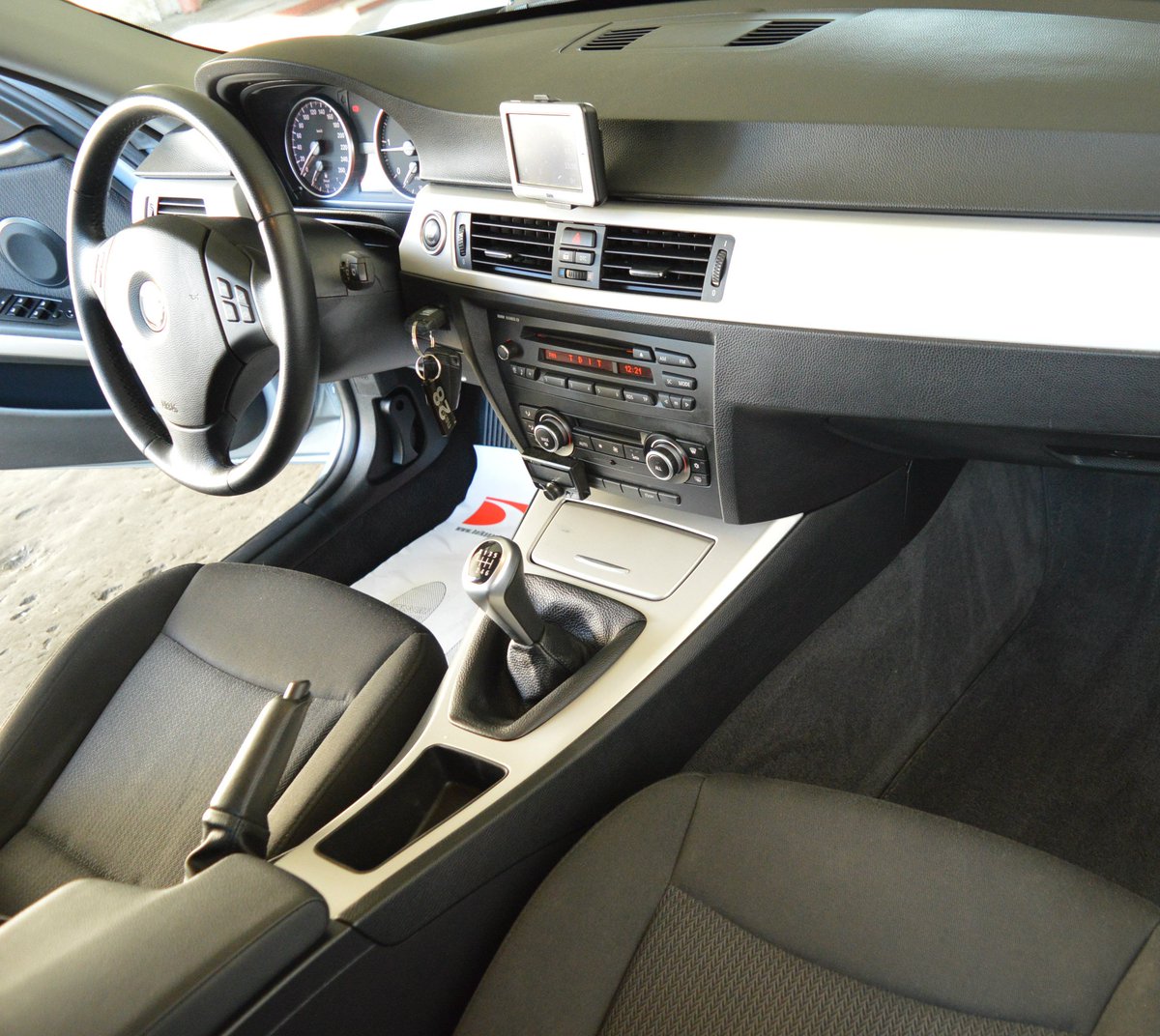 balkan_auto's tweet photo. BMW 318d

 2010god

 9.690eur

 Detaljnije: https://t.co/XcvXyTE2Np
 Ostala ponuda: https://t.co/Qusk3aYYid

 ☎️ 066 277 000 ☎️ 
 Novi Beograd, Staro Sajmište https://t.co/nr1MDn6K1P