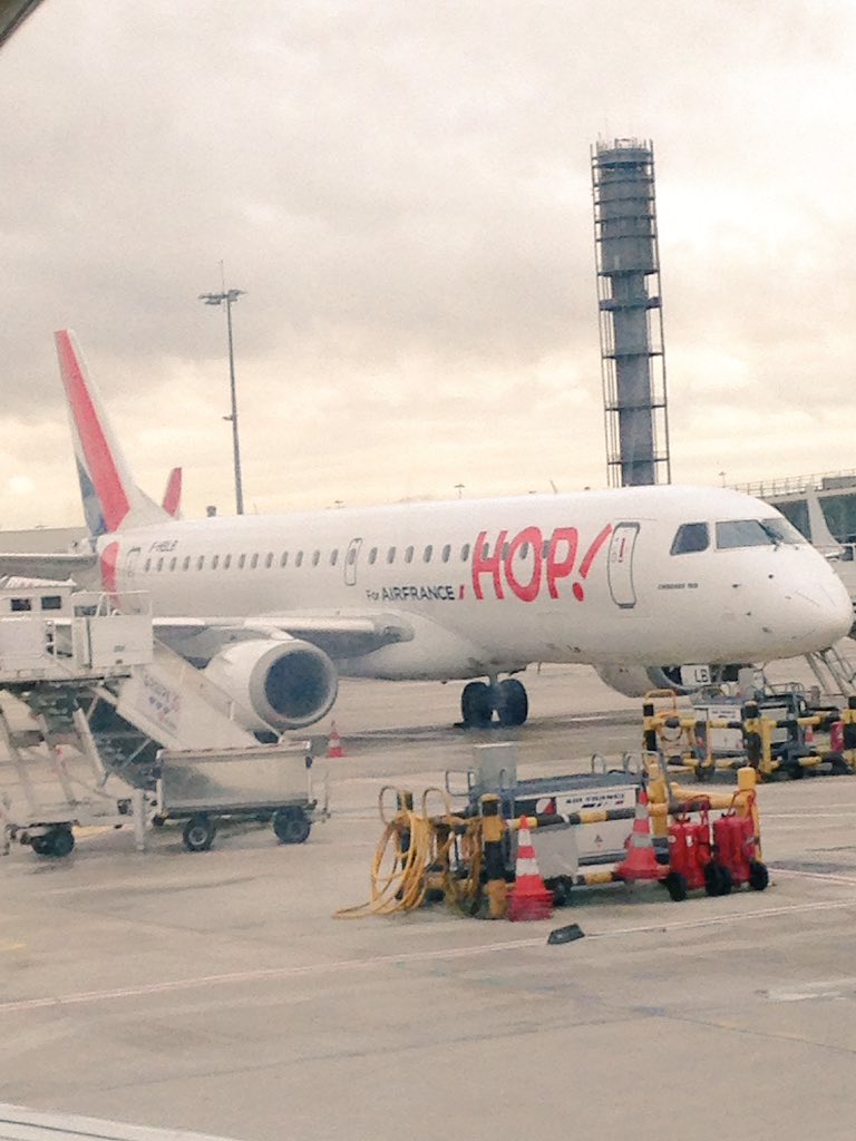 alebagnato's tweet photo. Heading to #Turin, @CPSwarm_EU Plenary meeting :) @claudiopastrone @FerreraEnrico @IsmbOnweb @melanie_schranz @Fraunhofer_FIT @JdeedMidhat @elmenreich @OmarMorando @EdinArnautovic @RobotnikRobots https://t.co/VTsLvIEodh